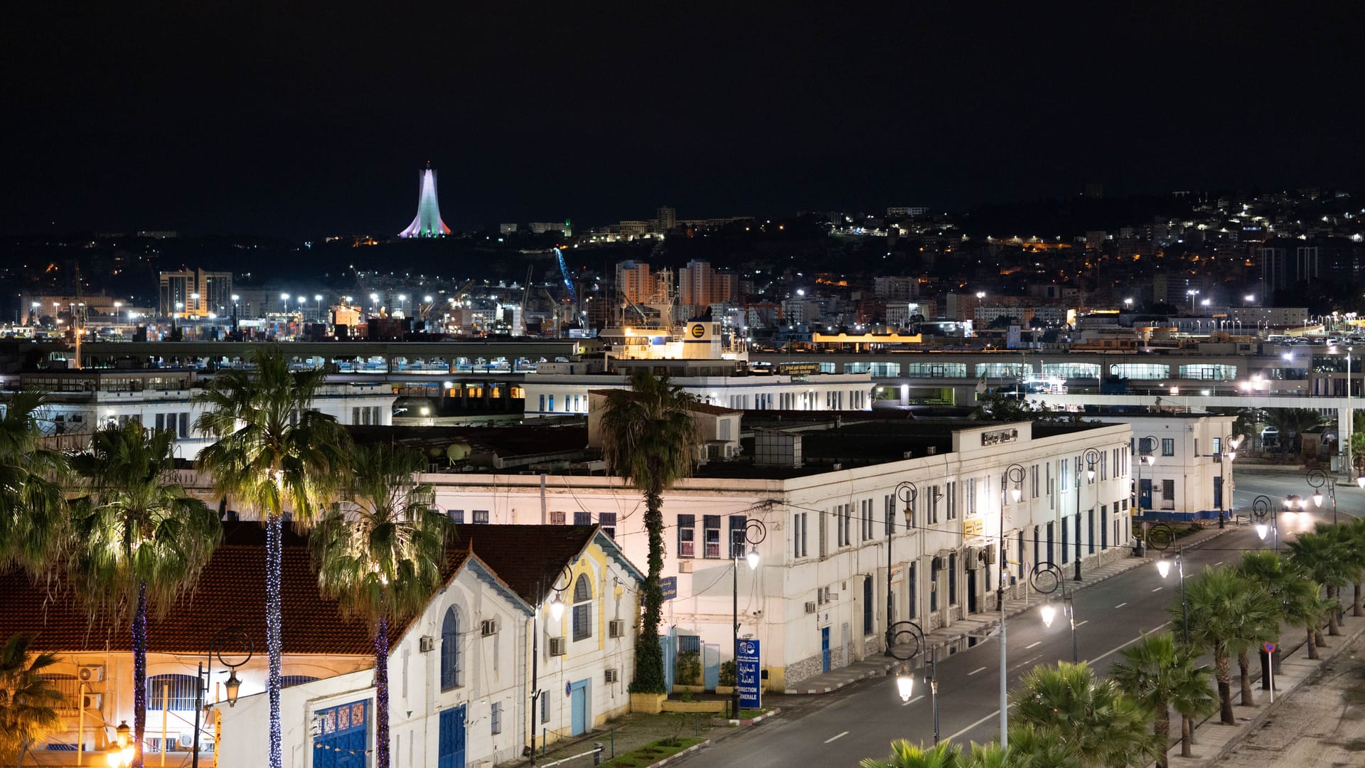 Algiers — local identity
