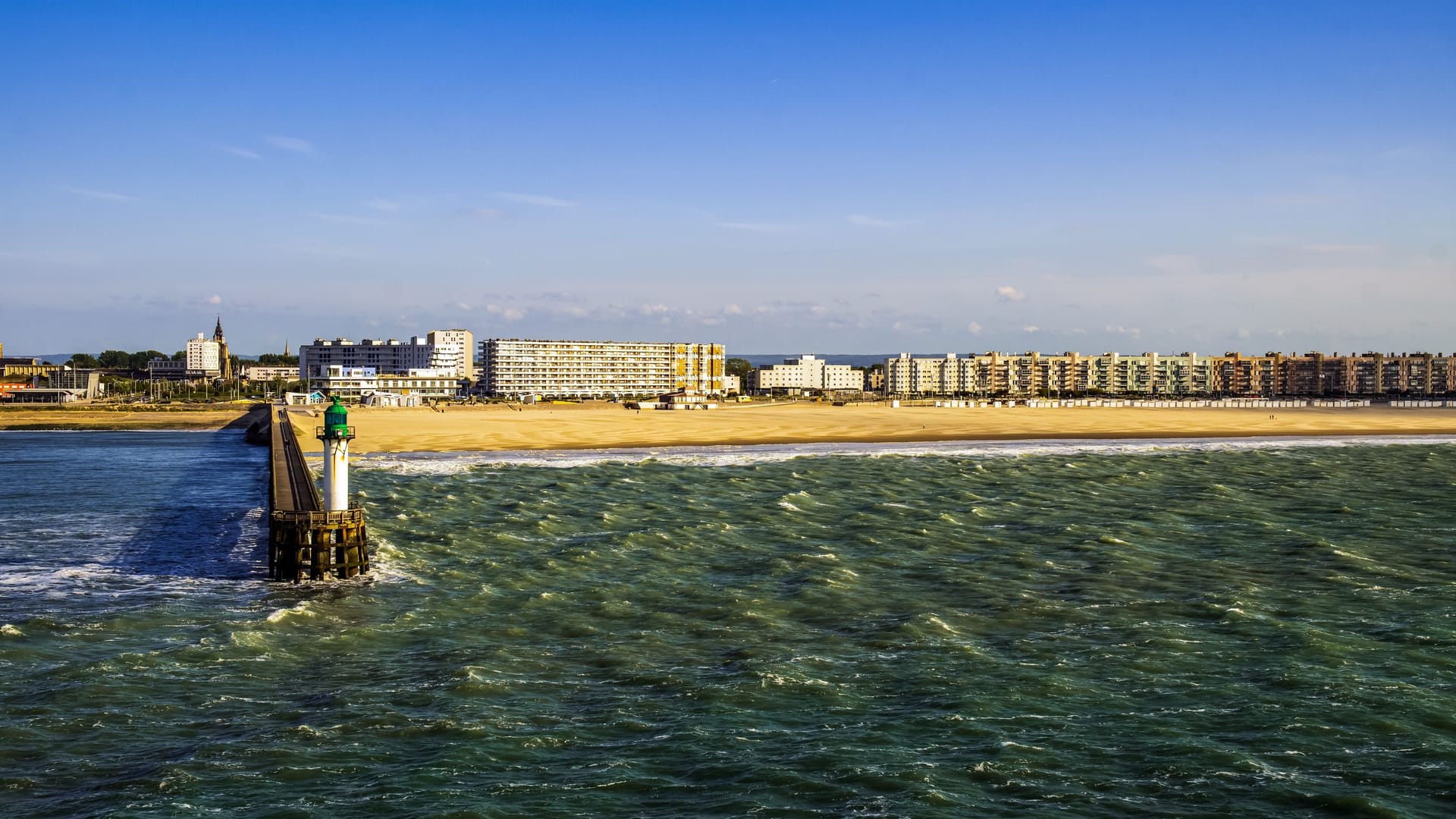 Calais — local identity