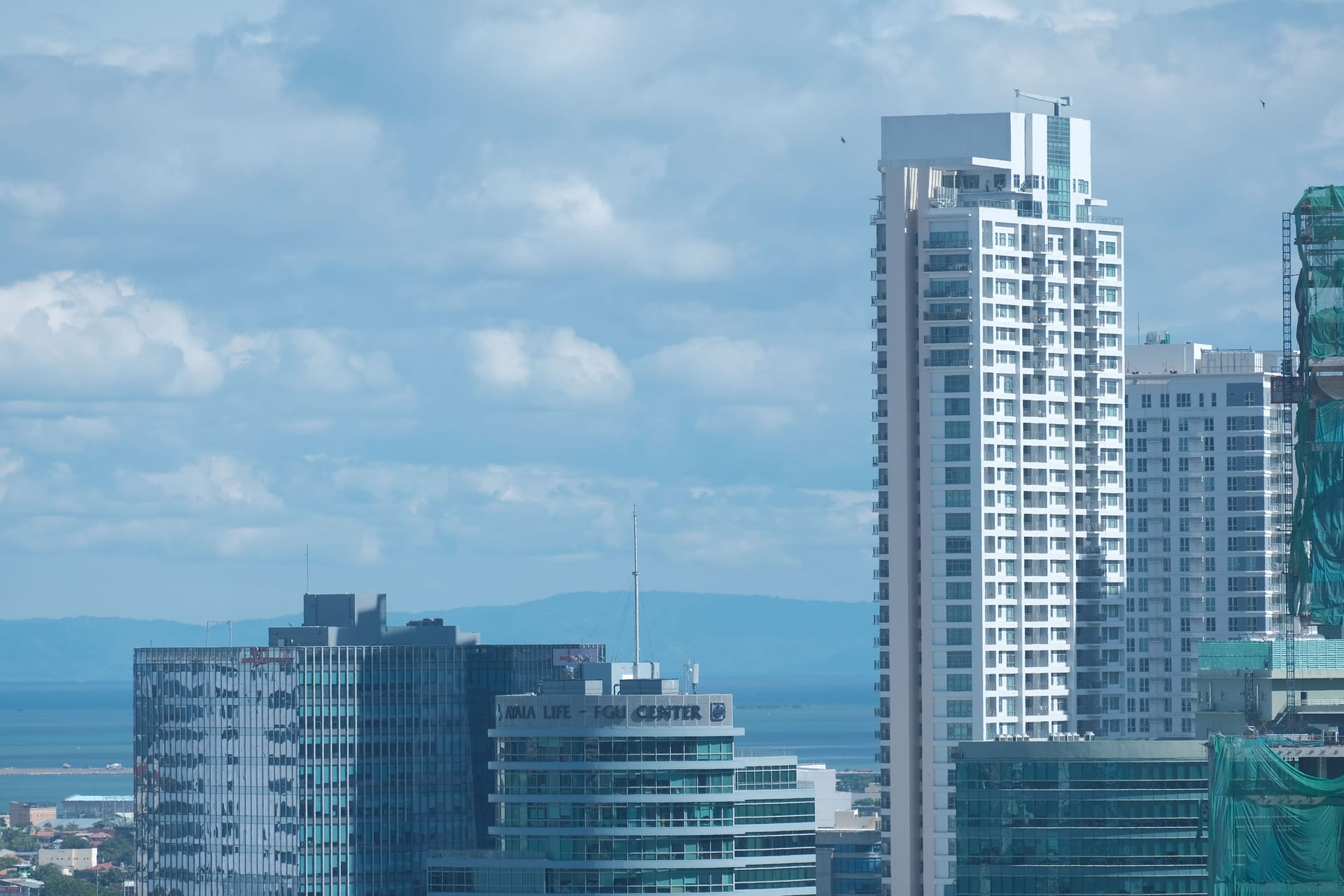Cebu City/Lapu-Lapu City — local identity