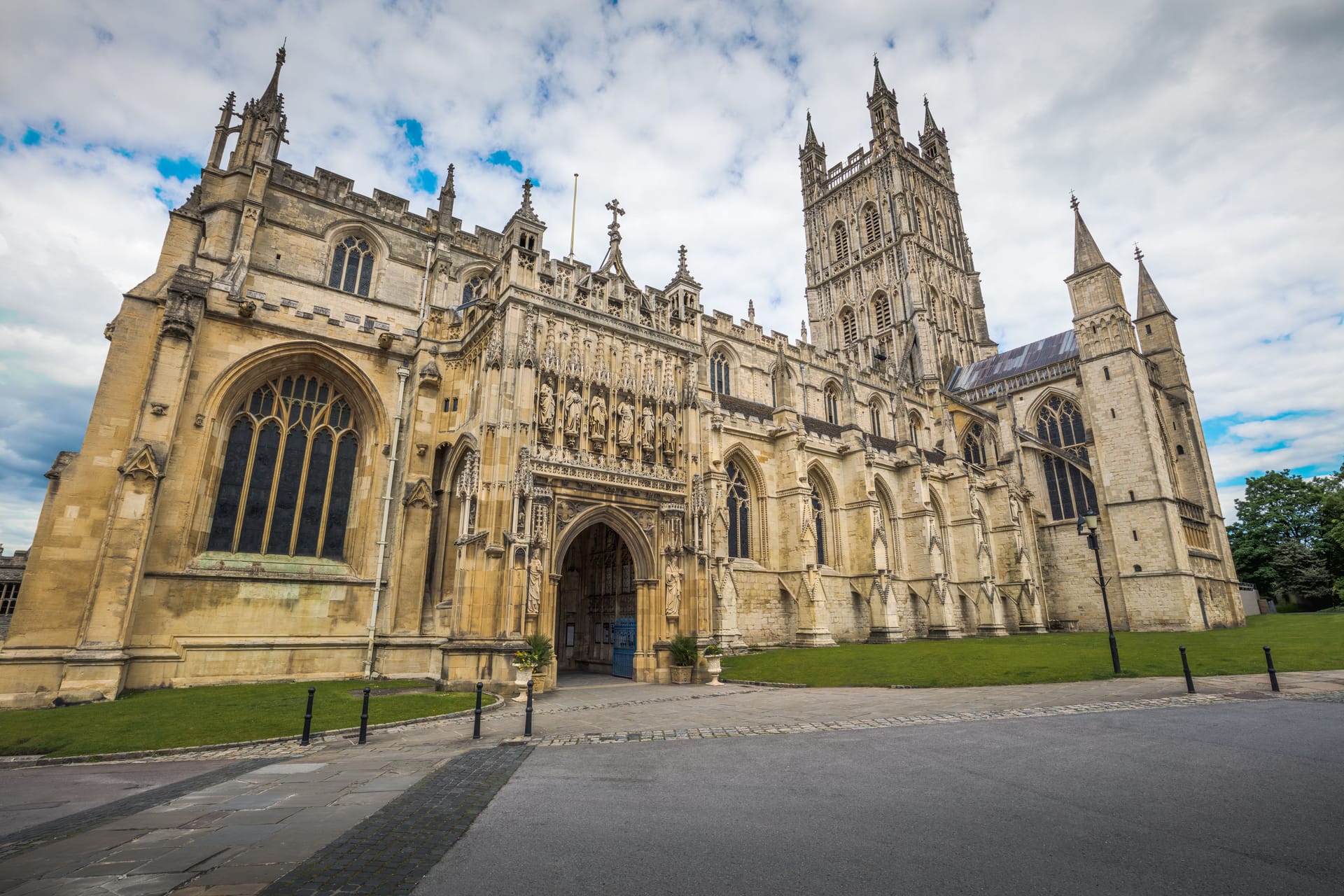 Cirencester, Gloucestershire — local identity