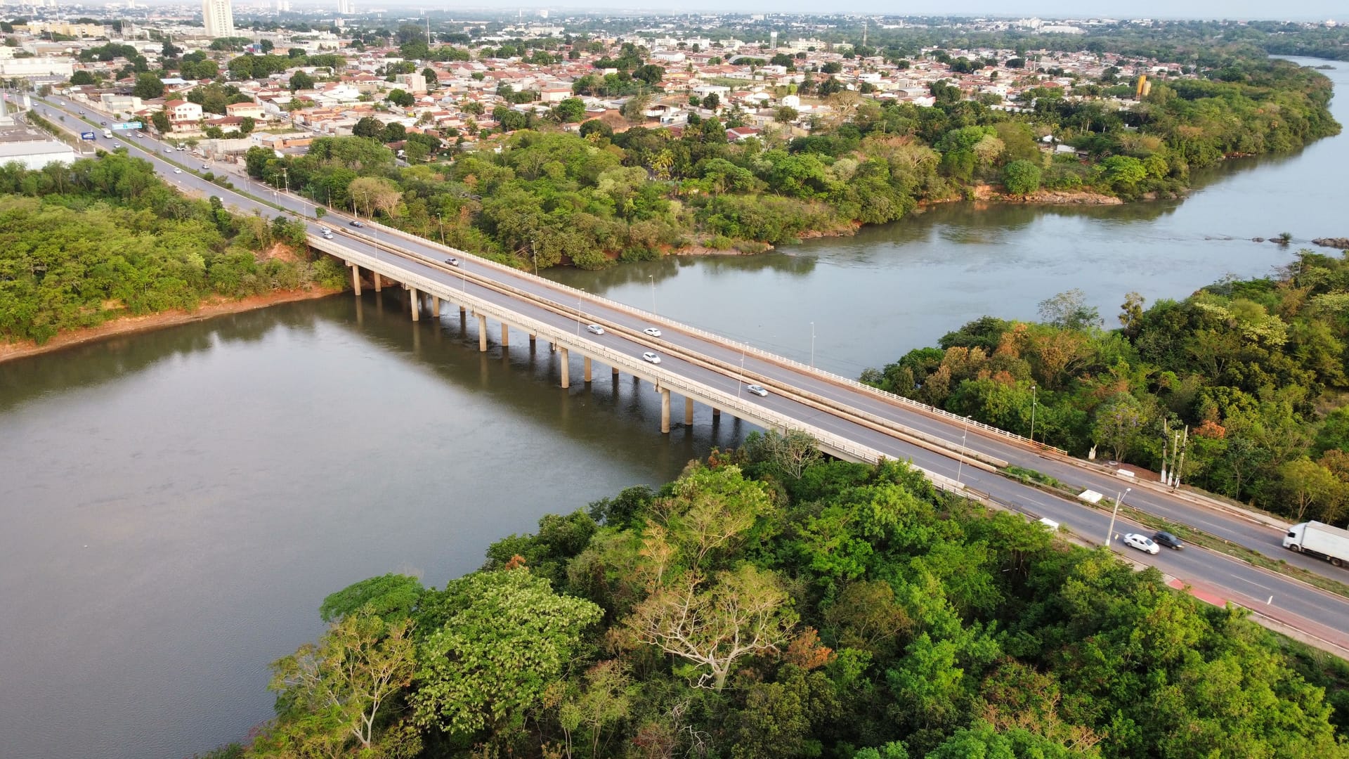 Cuiabá — local identity