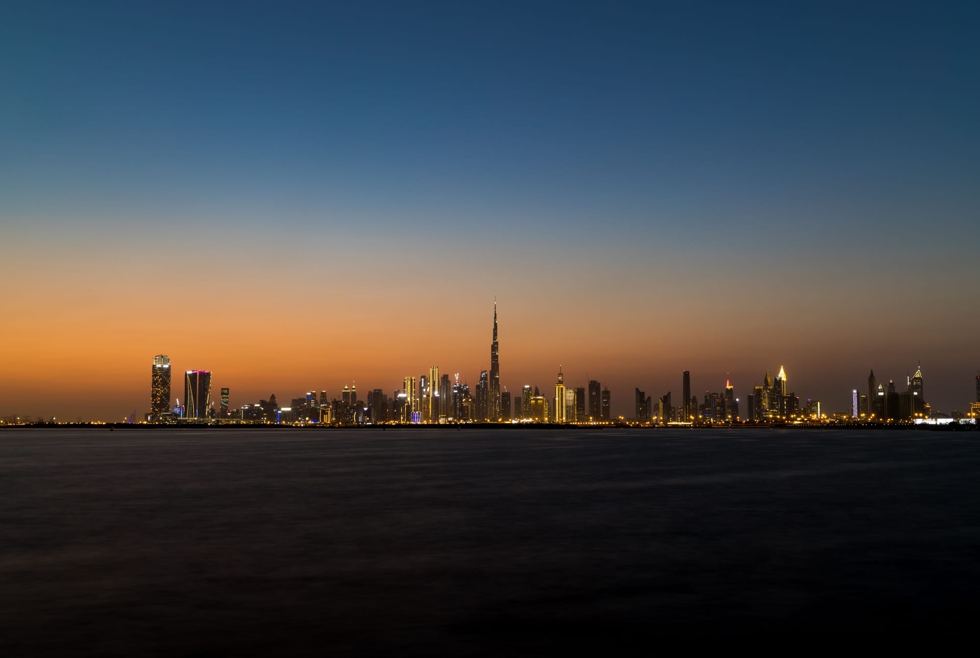 Dubai(Jebel Ali) — local identity