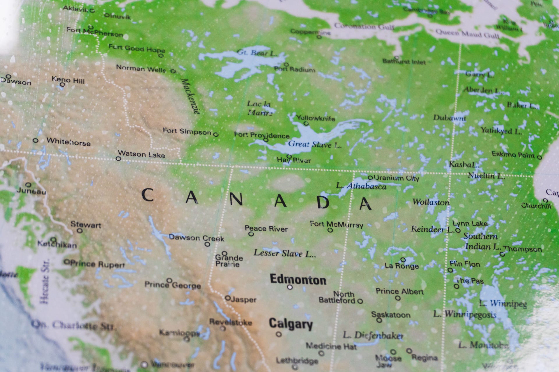 Fort Simpson — local identity