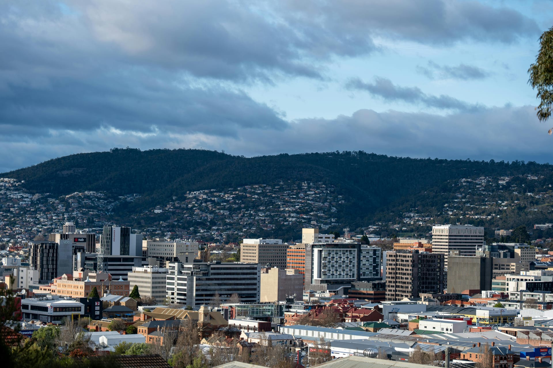 Hobart (Cambridge) — local identity