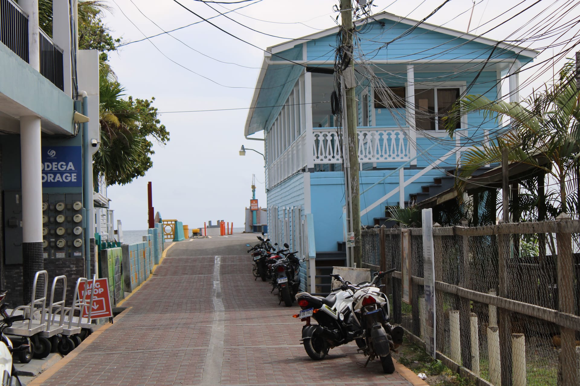 Isla de la Juventud — local identity