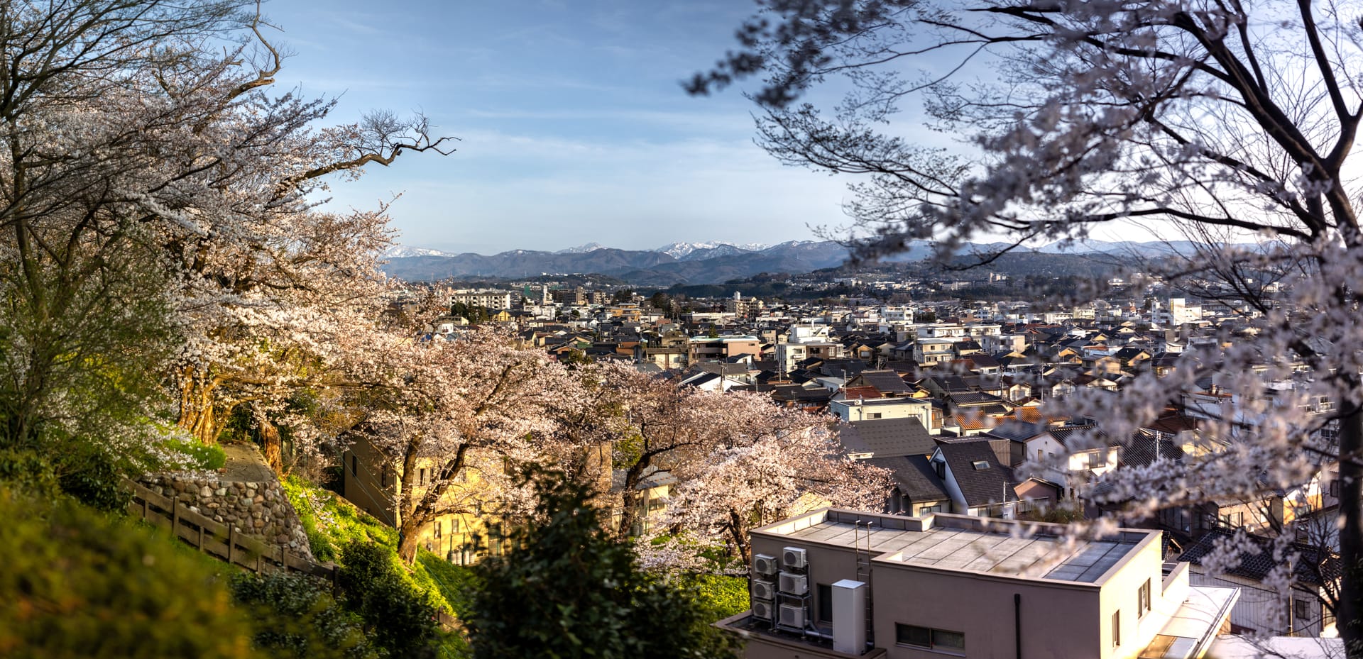 Kanazawa — local identity