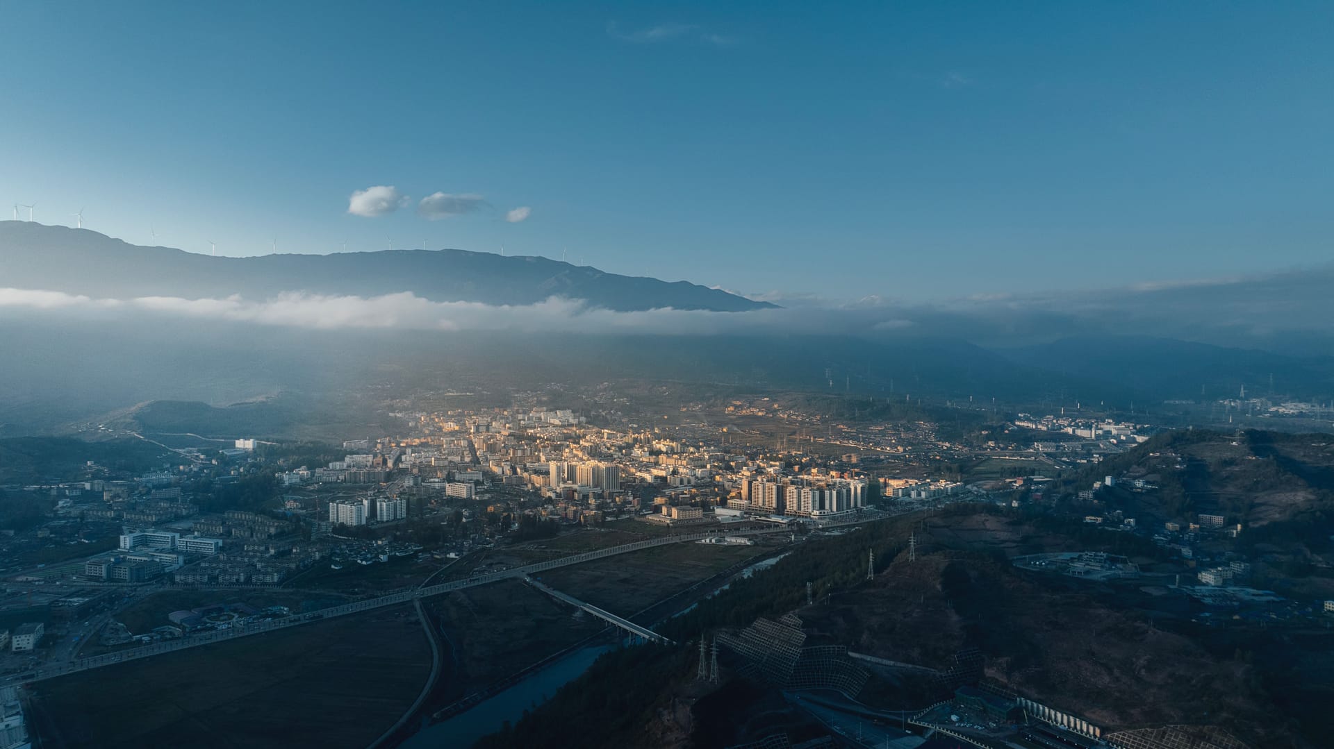 Liangshan (Xichang) — local identity
