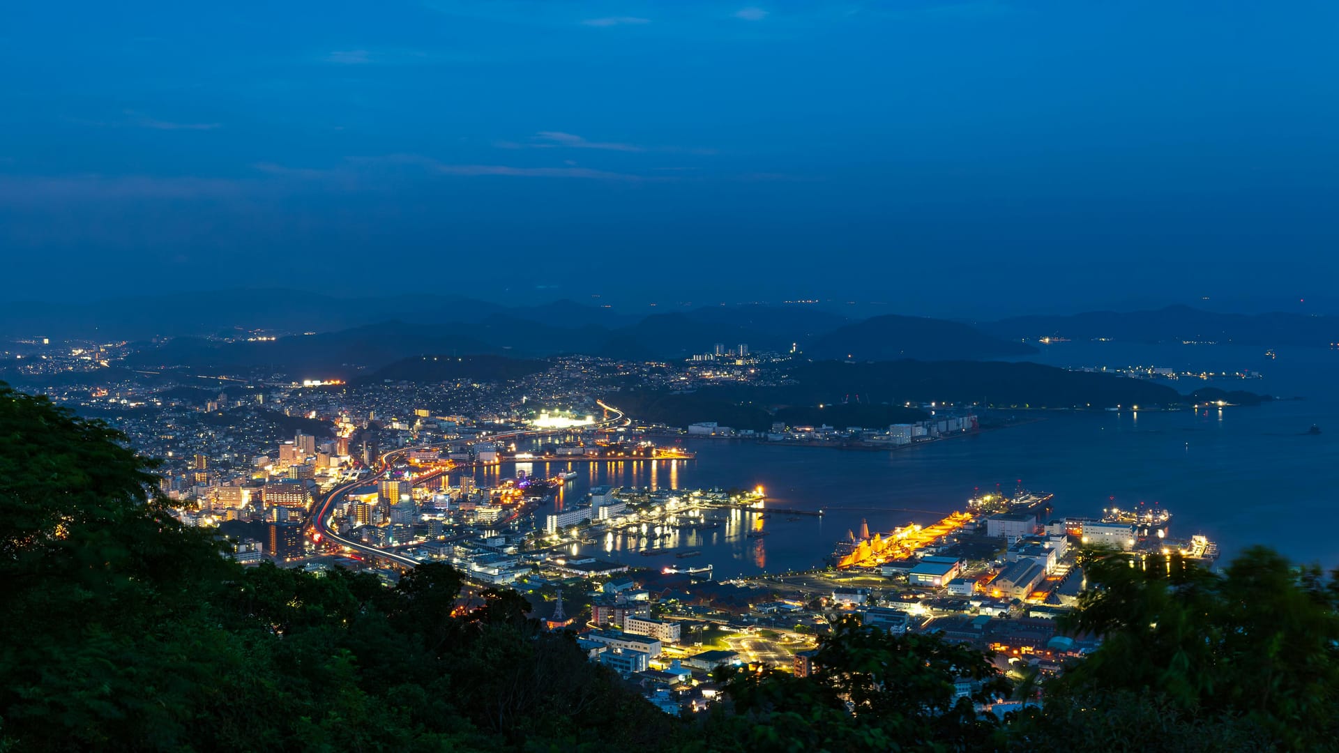 Nagasaki — local identity