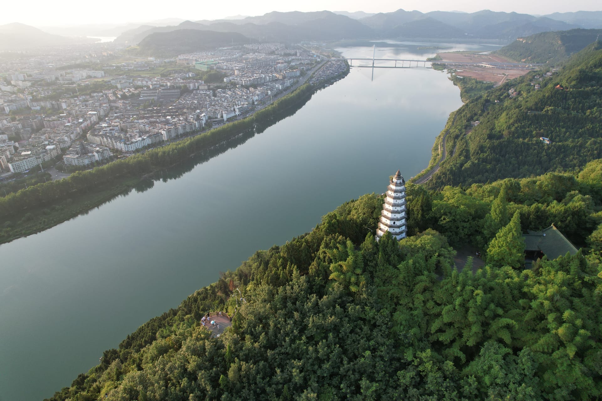 Nanchong (Langzhong) — local identity