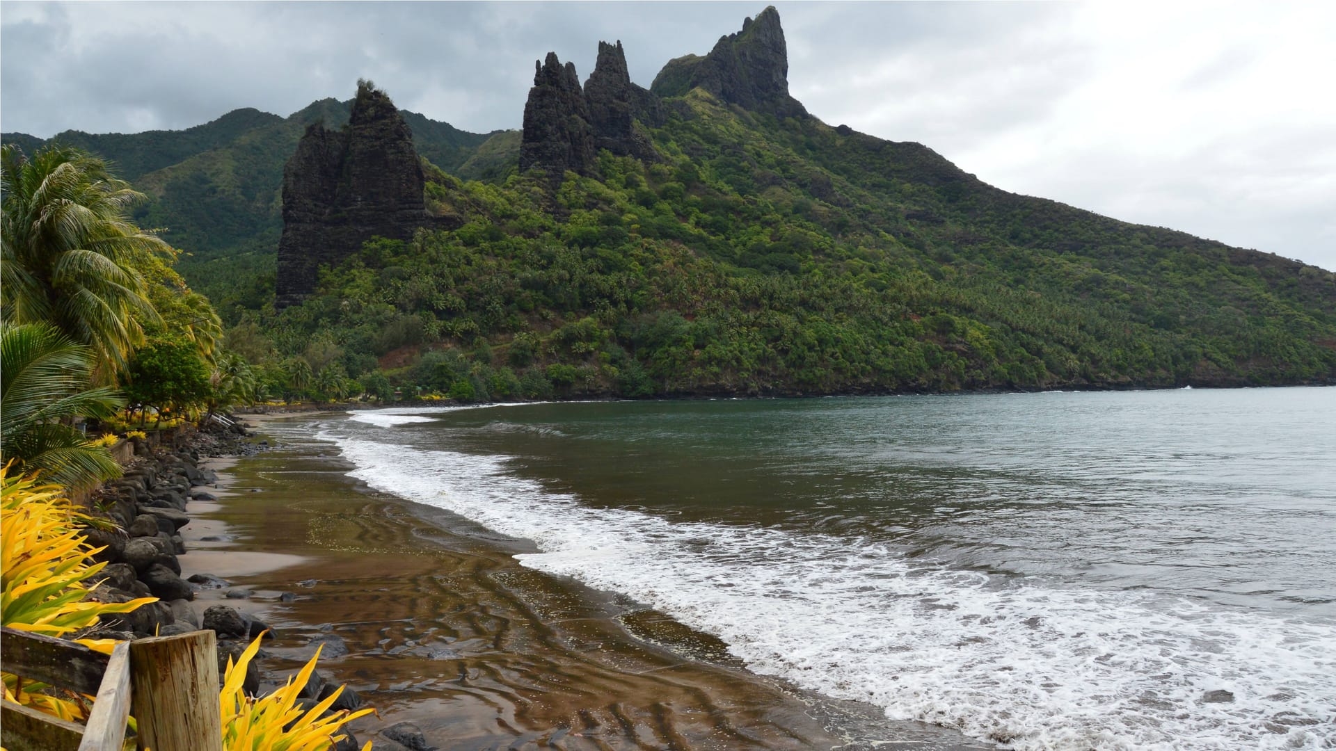 Nuku Hiva — local identity