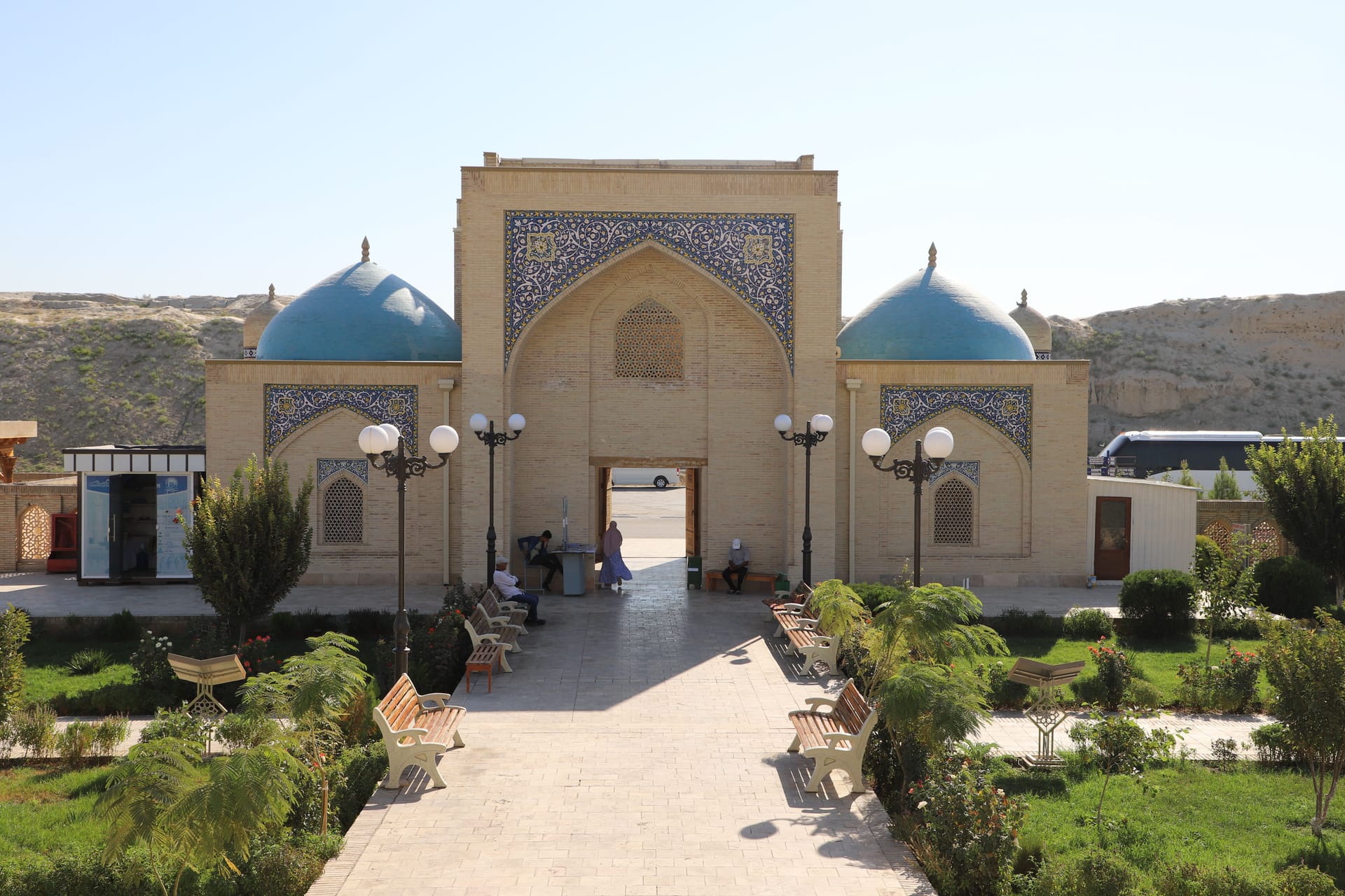 Nukus — local identity
