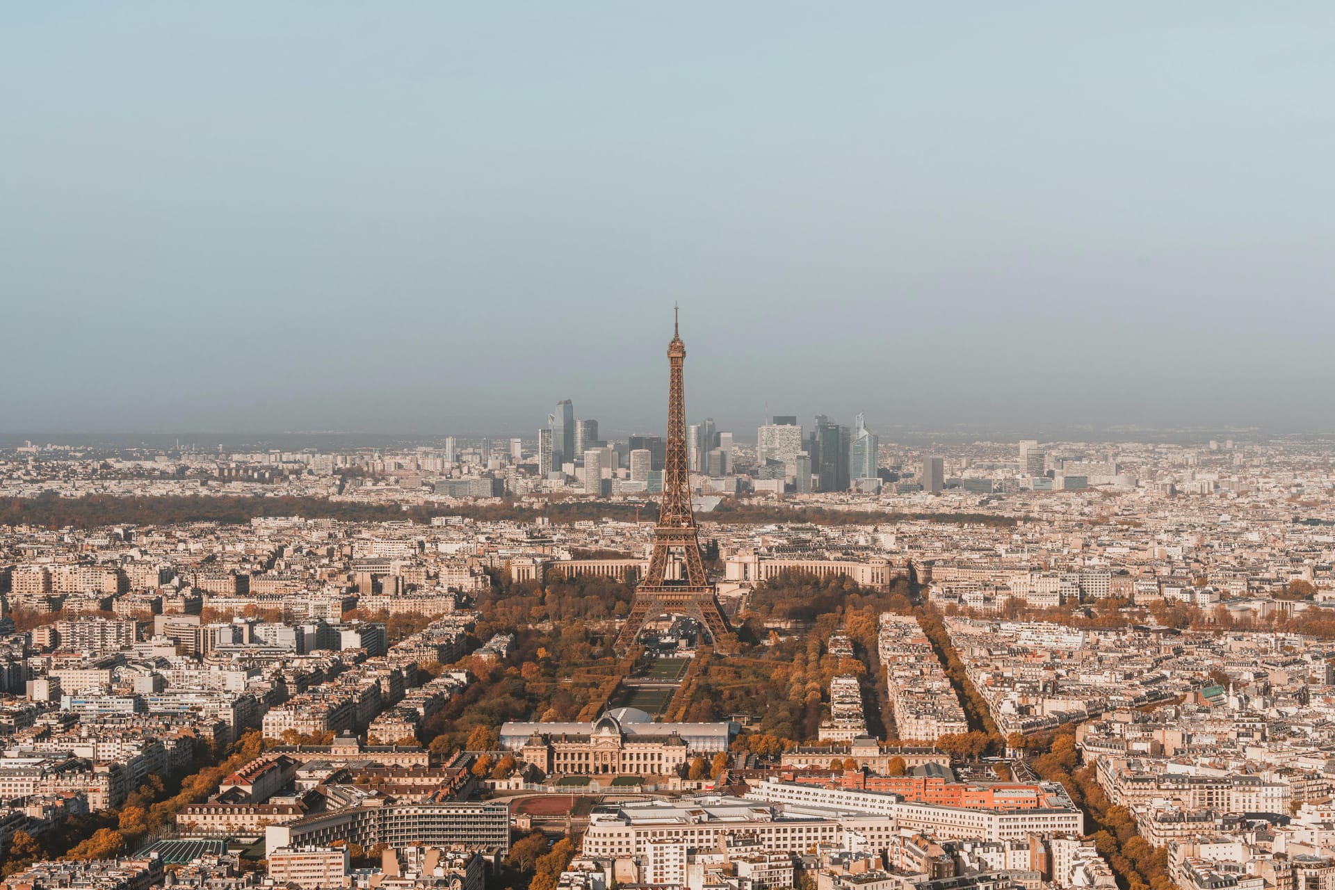 Paris (Orly, Val-de-Marne) — local identity