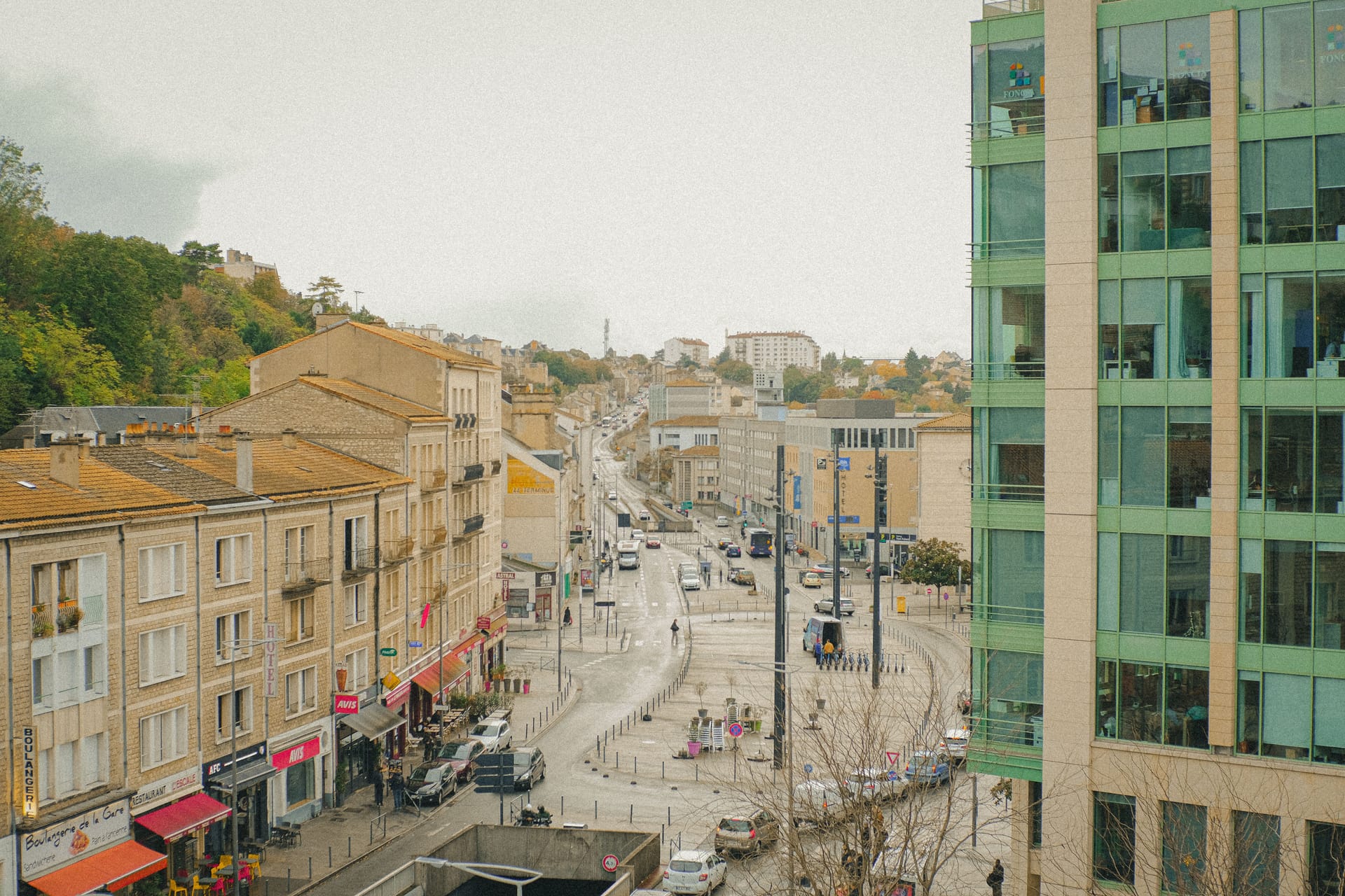 Poitiers/Biard — local identity
