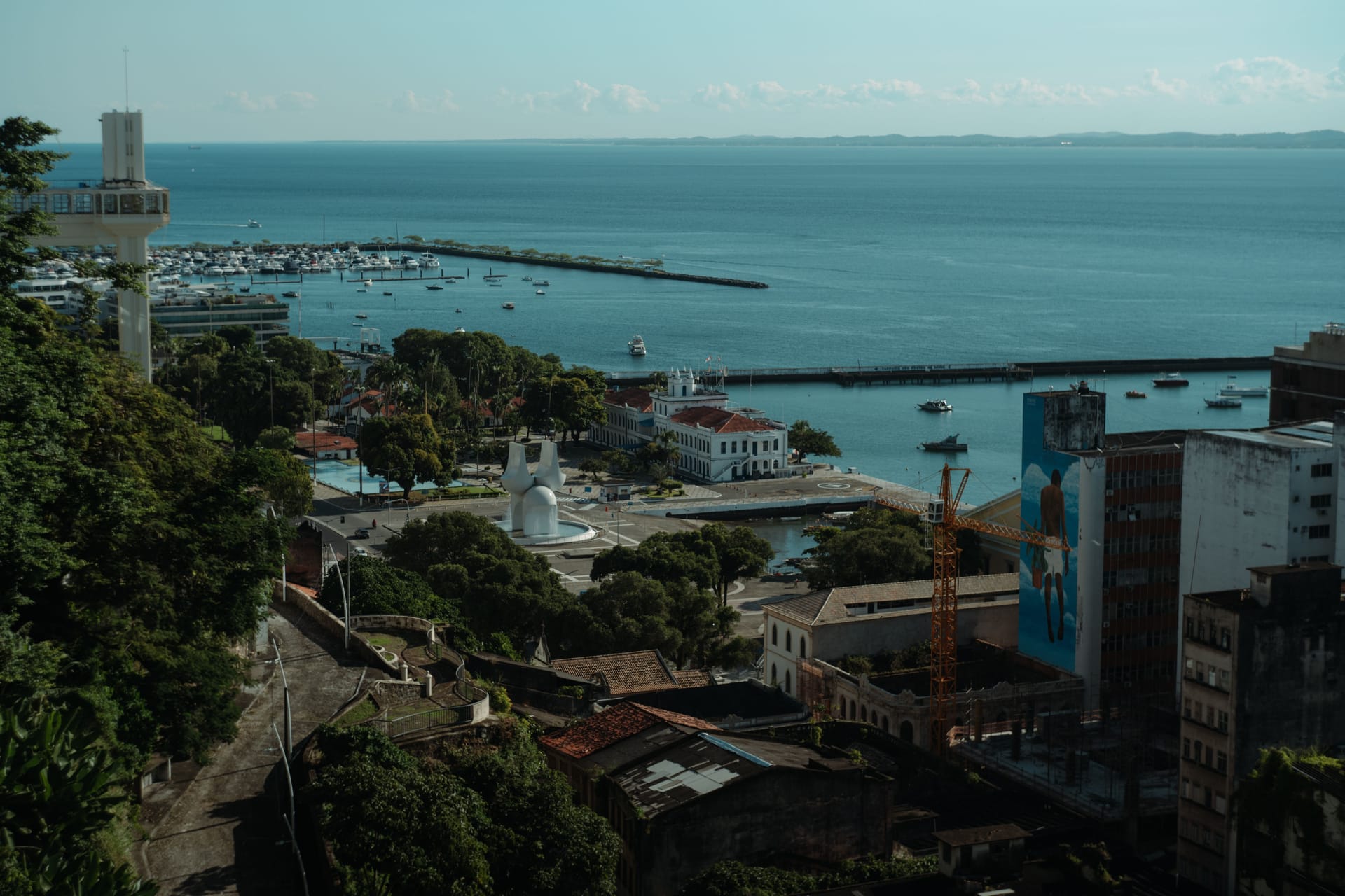 Pontes e Lacerda — local identity