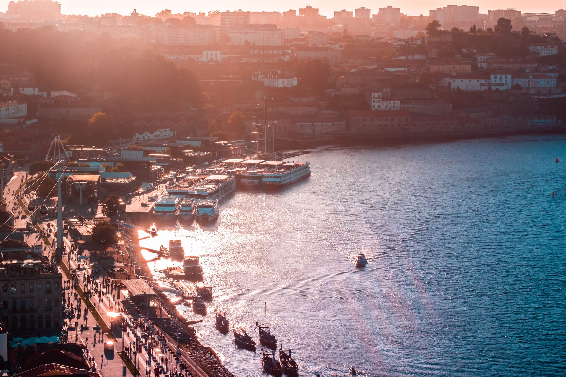 Porto Nacional — local identity