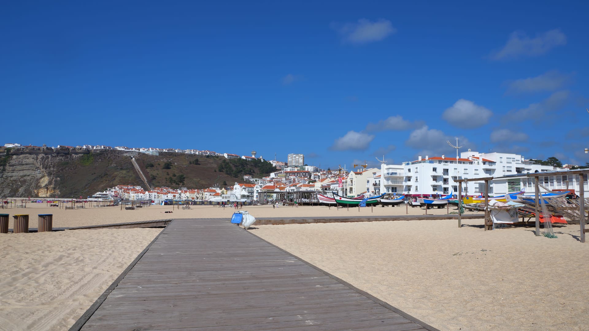 Praia da Vitória — local identity
