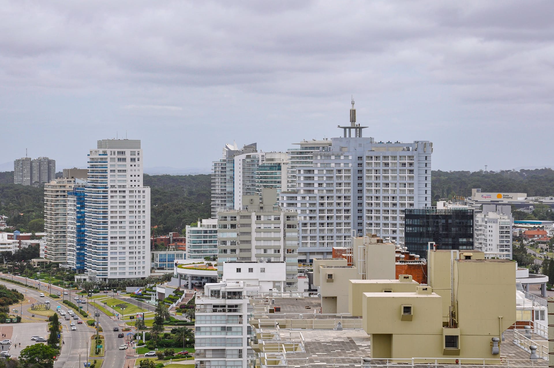 Punta del Este — local identity