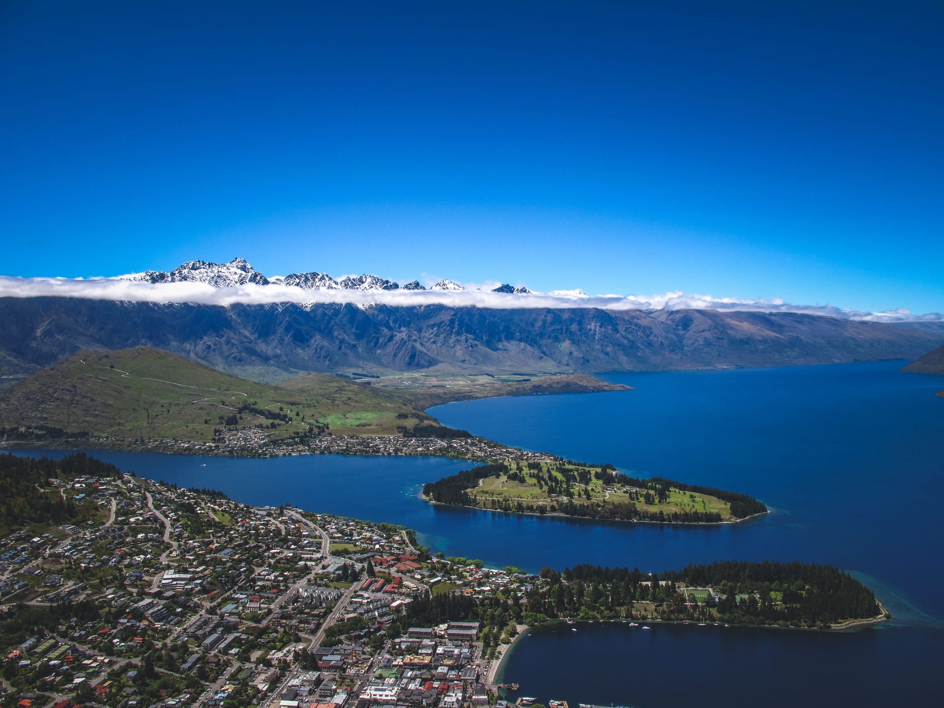 Queenstown — local identity
