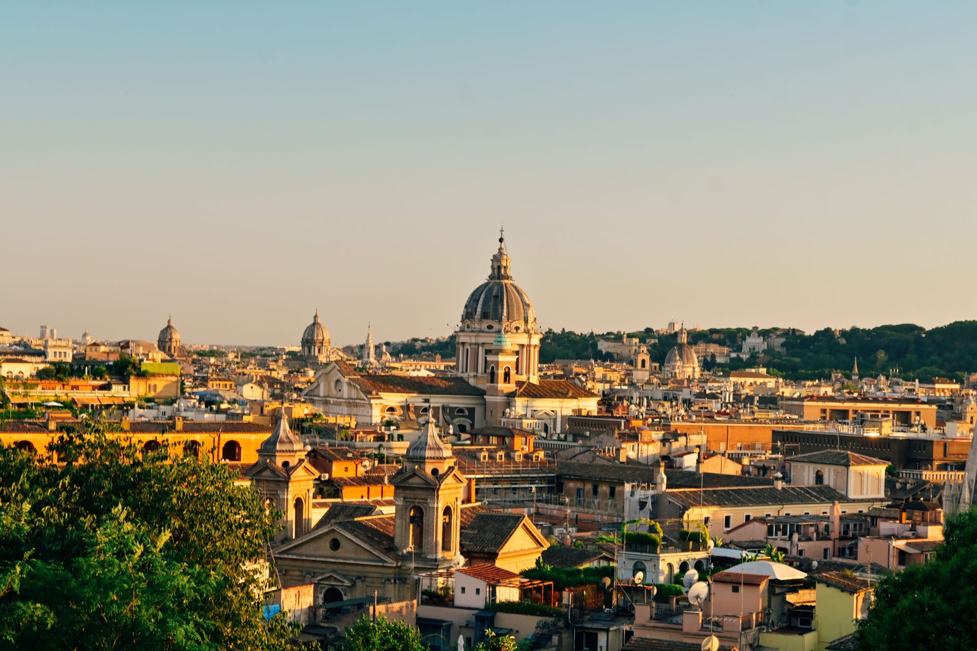 Roma — local identity