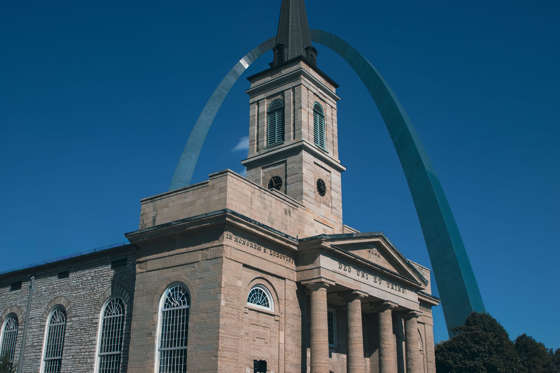 Saint Louis — local identity