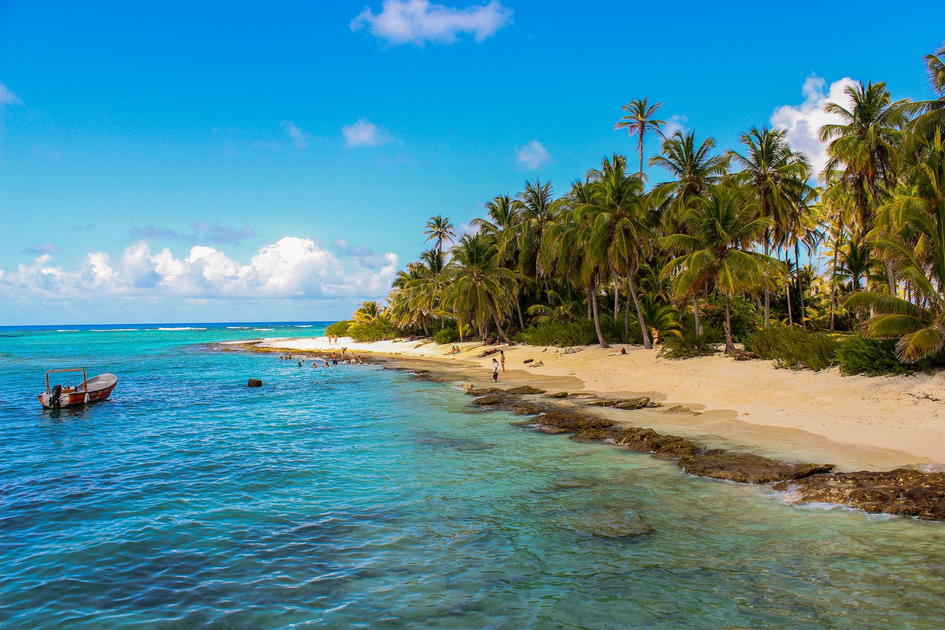 San Andrés — local identity