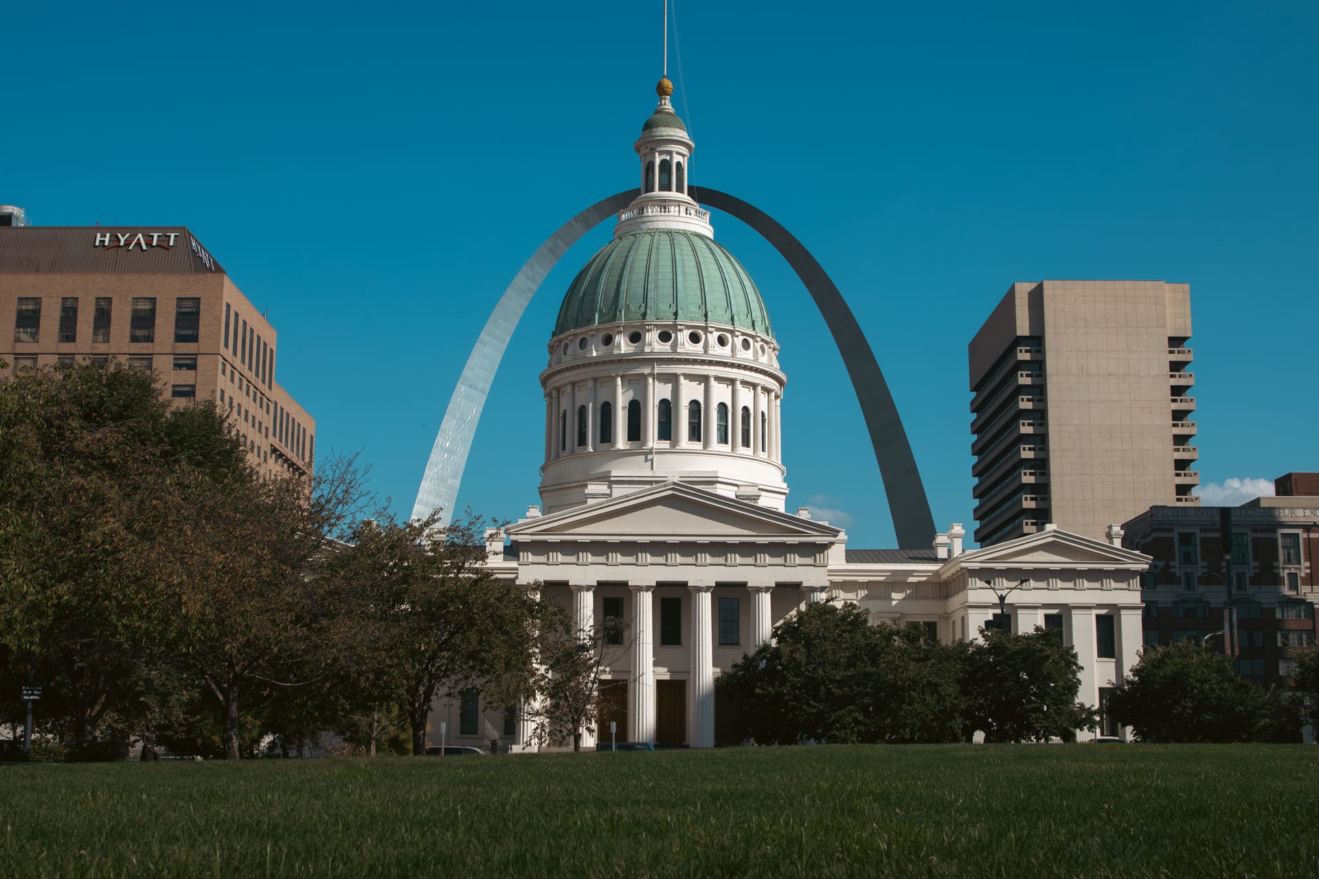 St Louis — local identity