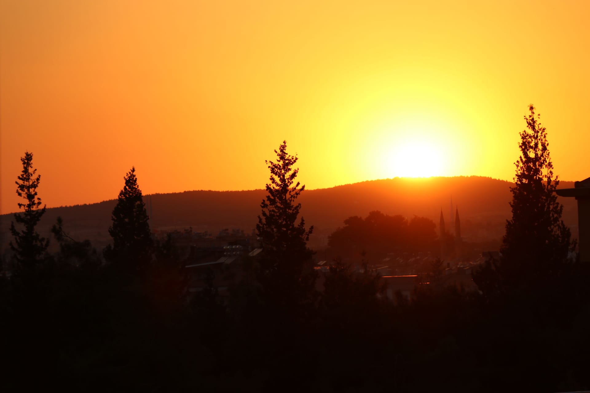Sunriver — local identity