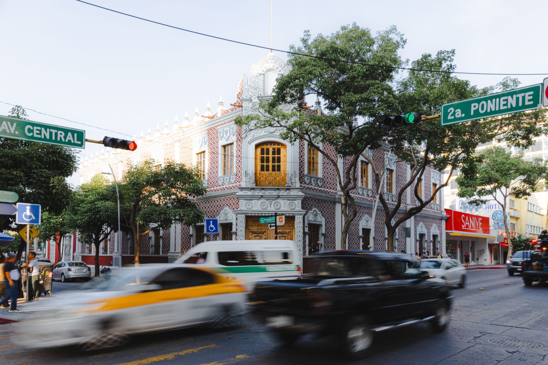 Tuxtla Gutiérrez — local identity