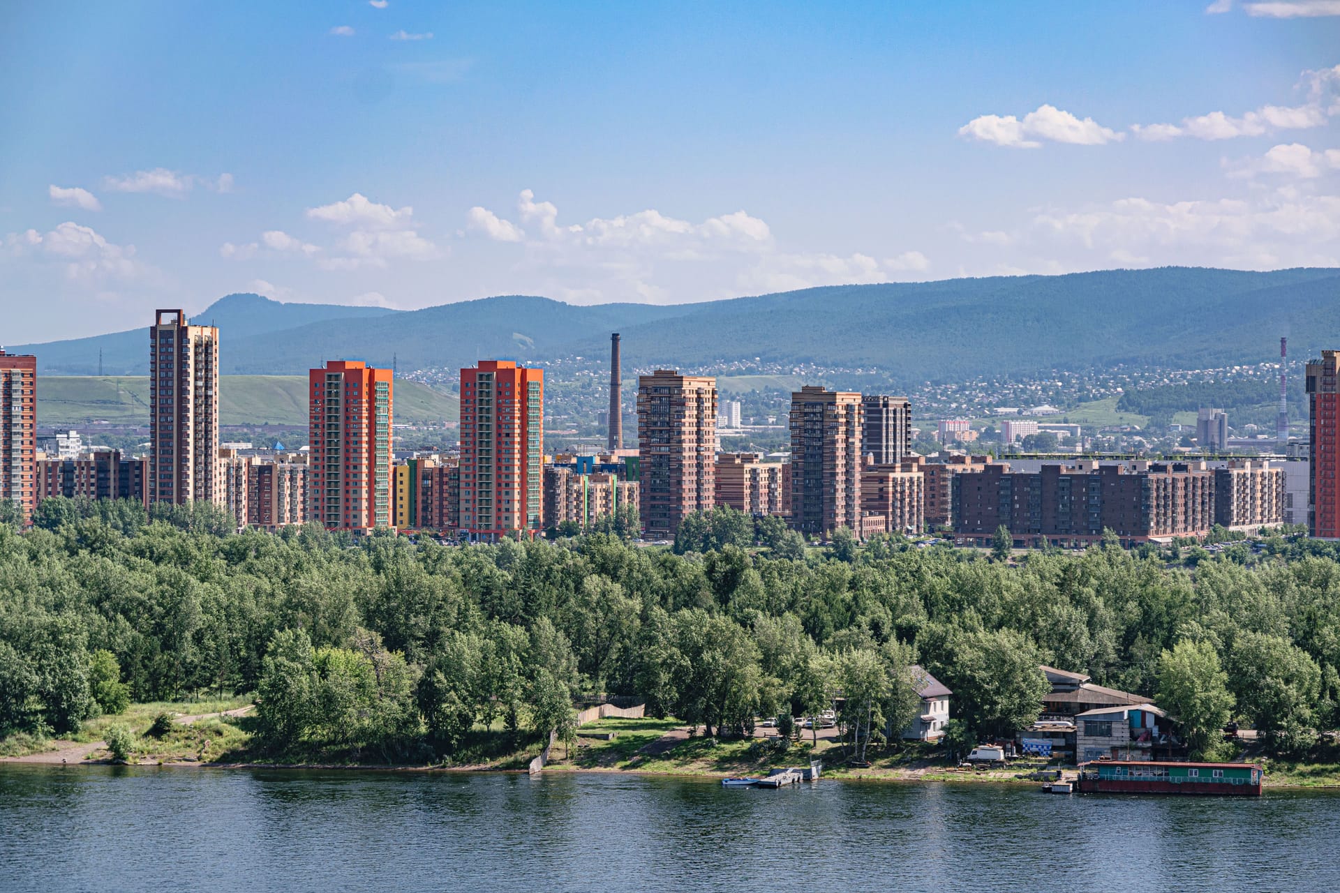 Ulaangom — local identity